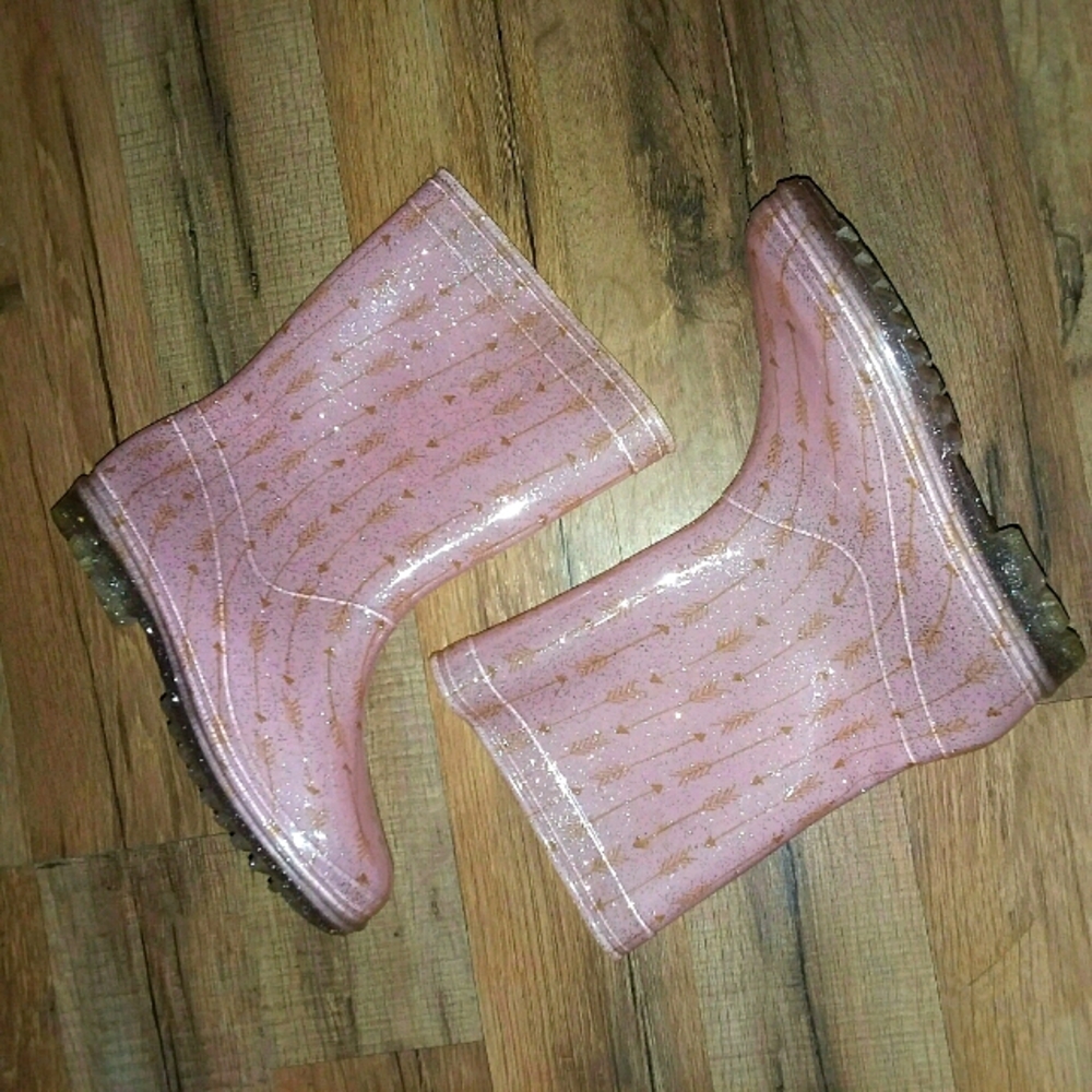 Sz 2 girls pink and gold glitter rain boots